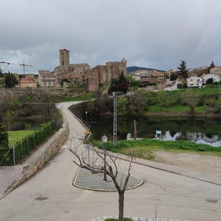 洛索亚河畔布伊特拉戈Puente Viejo De Buitrago Casa Enebro公寓 外观 照片